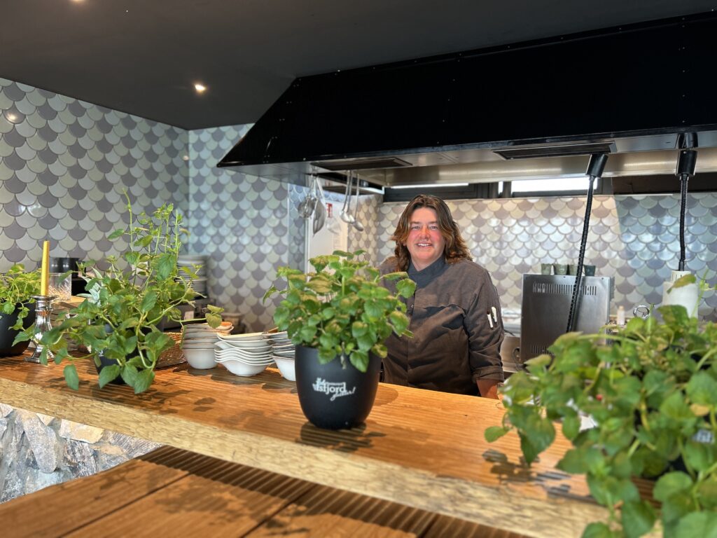 Birgit Foerster_Kueche_Restaurant_Isfjord