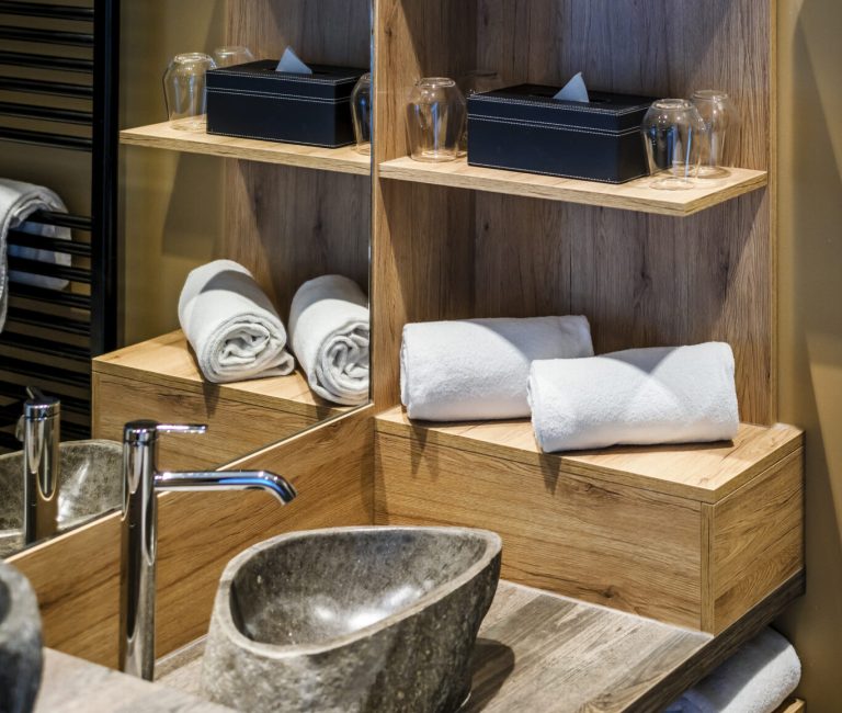 Damp_Familiensuite_07